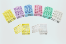 Kazetky histologické, víčka zvlášt, 90 v komínku, růžové